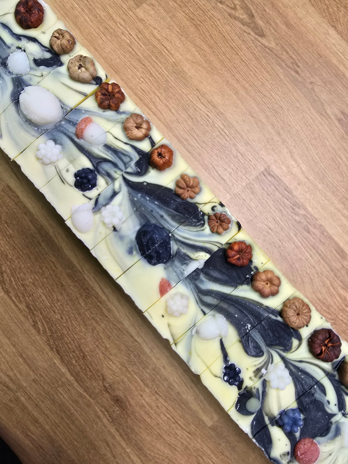 Autumn Harvest - Raw Goat's Milk Pumpkin Purée Soap