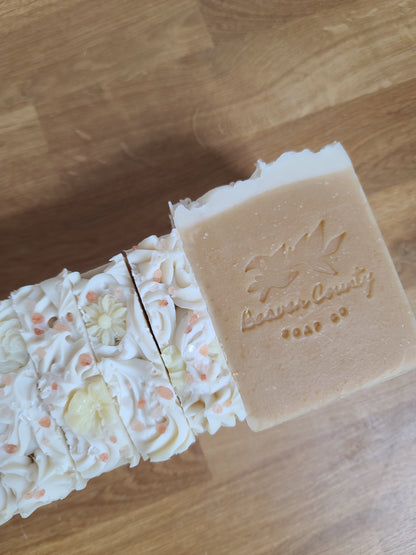 Oatmeal & Honey Raw Goat's Milk Soap