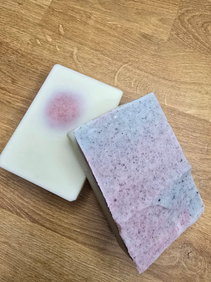 Triple Butter Lavender, Ylang Ylang, Geranium Raw Goat's Milk Soap