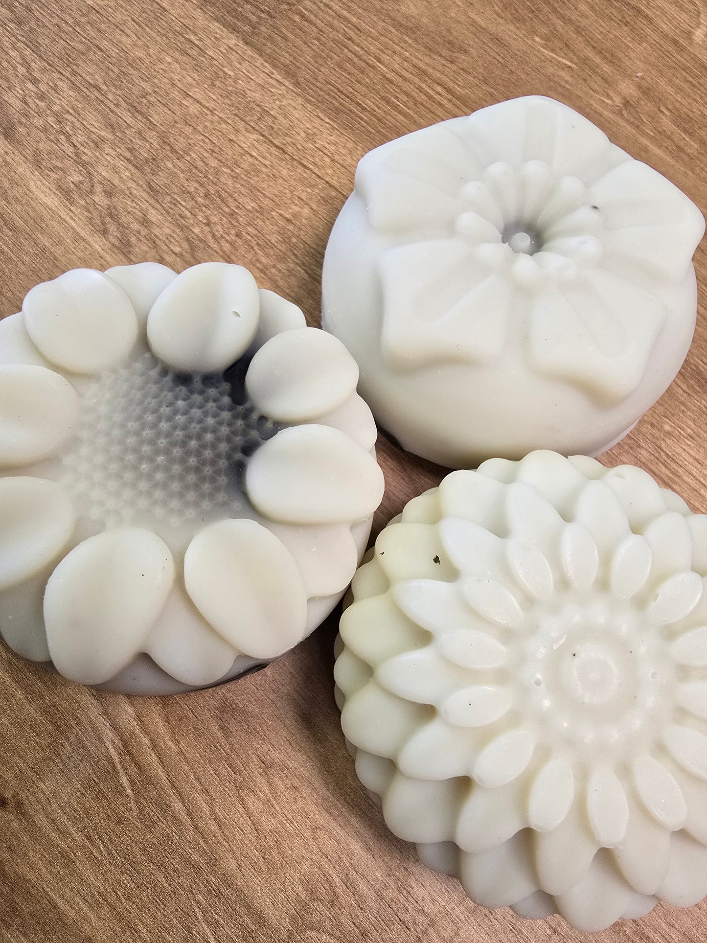 Bergamot, Vanilla, Lime Raw Sheep's Milk Soap