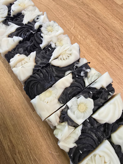 Bergamot, Vanilla, Lime Raw Sheep's Milk Soap